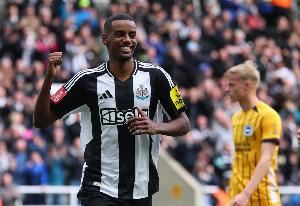 两队同属一个老板🚨迪马：新月有意伊萨克，正考虑提出巨额报价