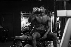 准备加盟巴萨？拉什福德社媒晒健身房内训练照片