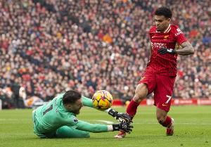 每体：巴萨已放弃签迪亚斯，最多出7千万&本准备等拜仁受挫再介入