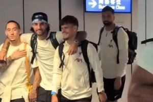 利物浦全队已抵达中国香港机场，将备战7月26日对阵米兰的友谊赛