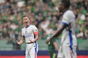 体力怪！36岁吴曦踢满120分钟+点球大战，本场错失甜点位绝杀机会