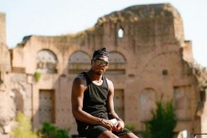 八村塁休赛期环球旅行&训练继续：这一站，打卡意大利罗马！