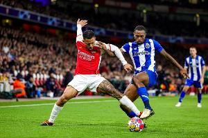 官方：巴黎FC签下波尔图中卫奥塔维奥，转会费总价2000万欧