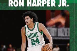 榜眼哈珀哥哥！美记：小罗恩-哈珀和绿军签下的是Exhibit 10合同